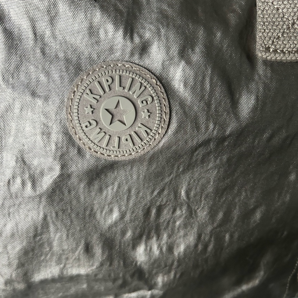 Kipling Metallic Angela Medium Shoulder Bag - Picture 8 of 11